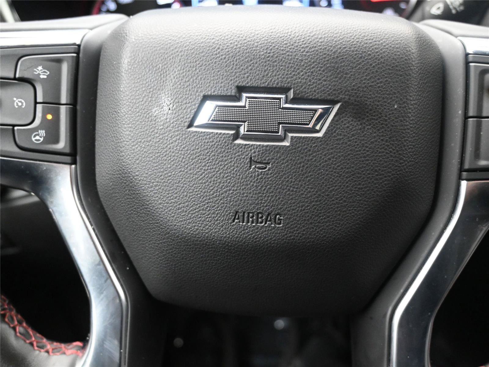 Used 2025 Chevrolet Blazer RS FWD image 9