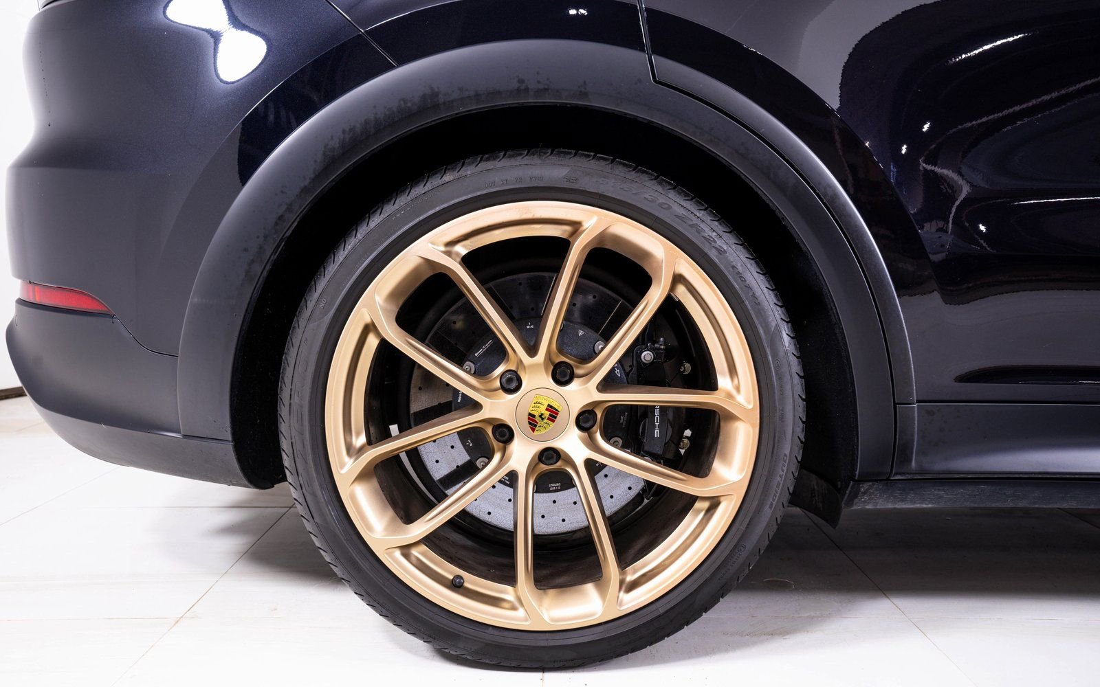 Used 2022 Porsche Cayenne Turbo GT image 13