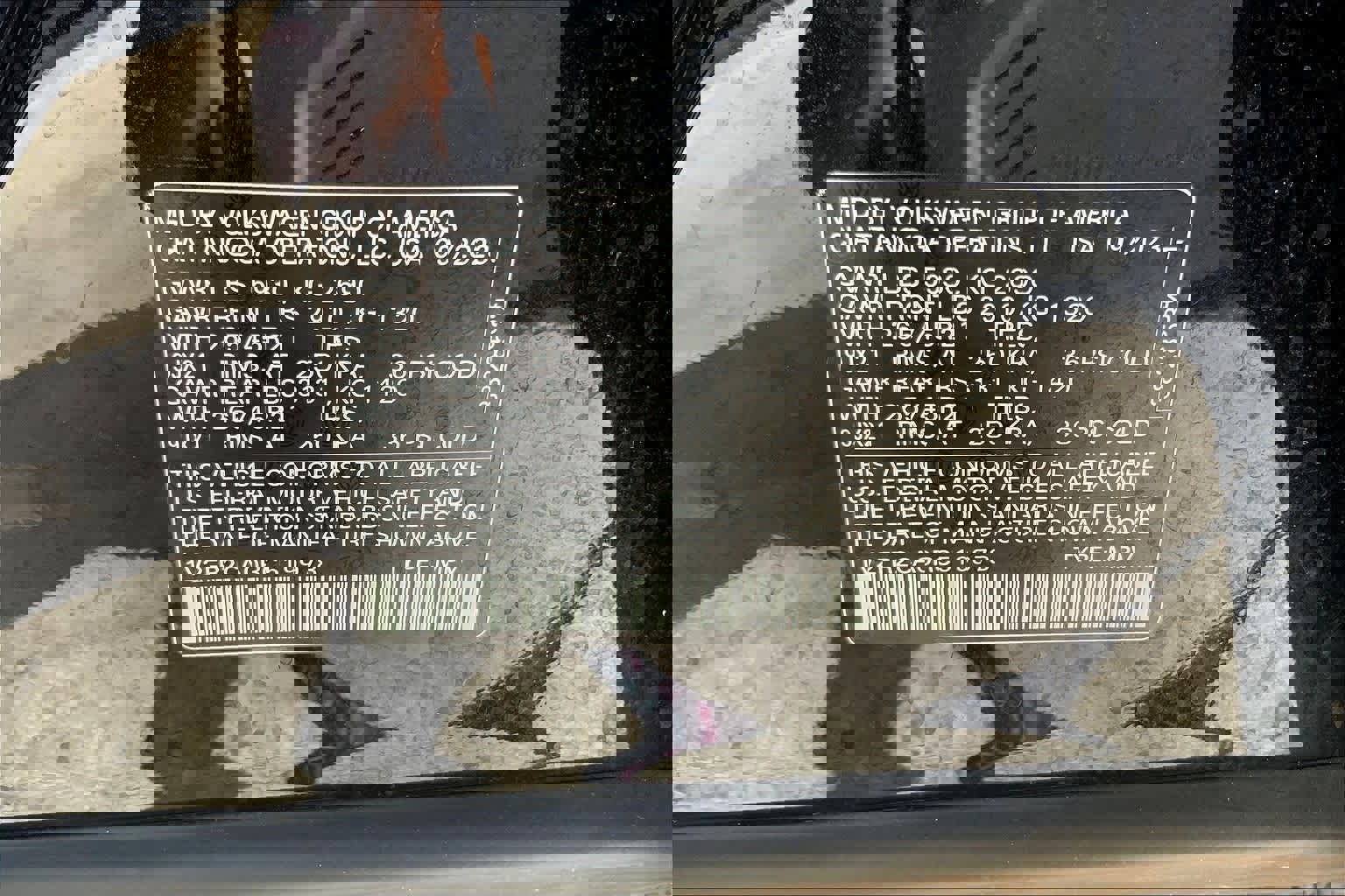 Used 2024 Volkswagen Atlas SEL Premium R-Line image 21