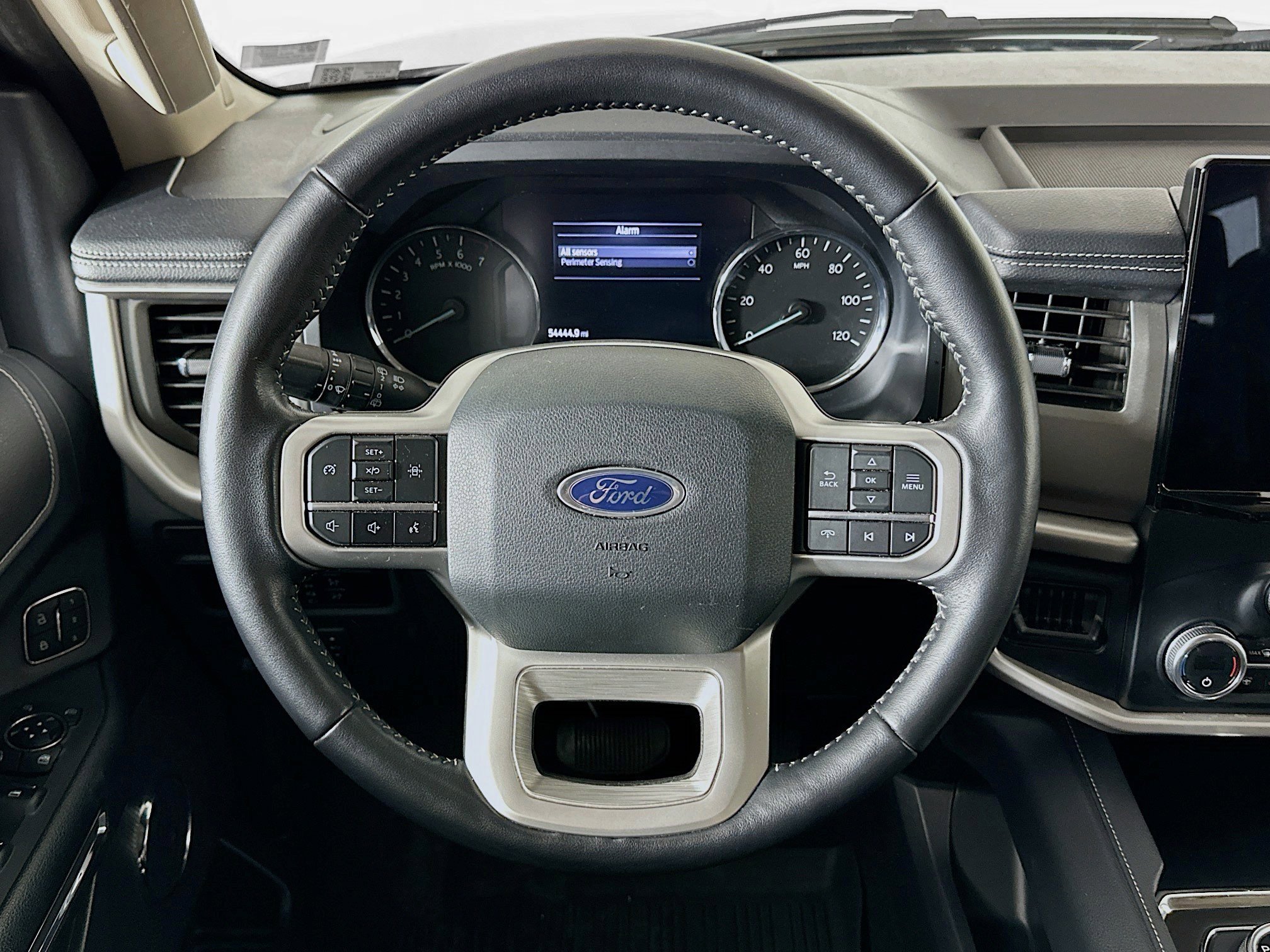 Used 2024 Ford Expedition Max XLT image 18