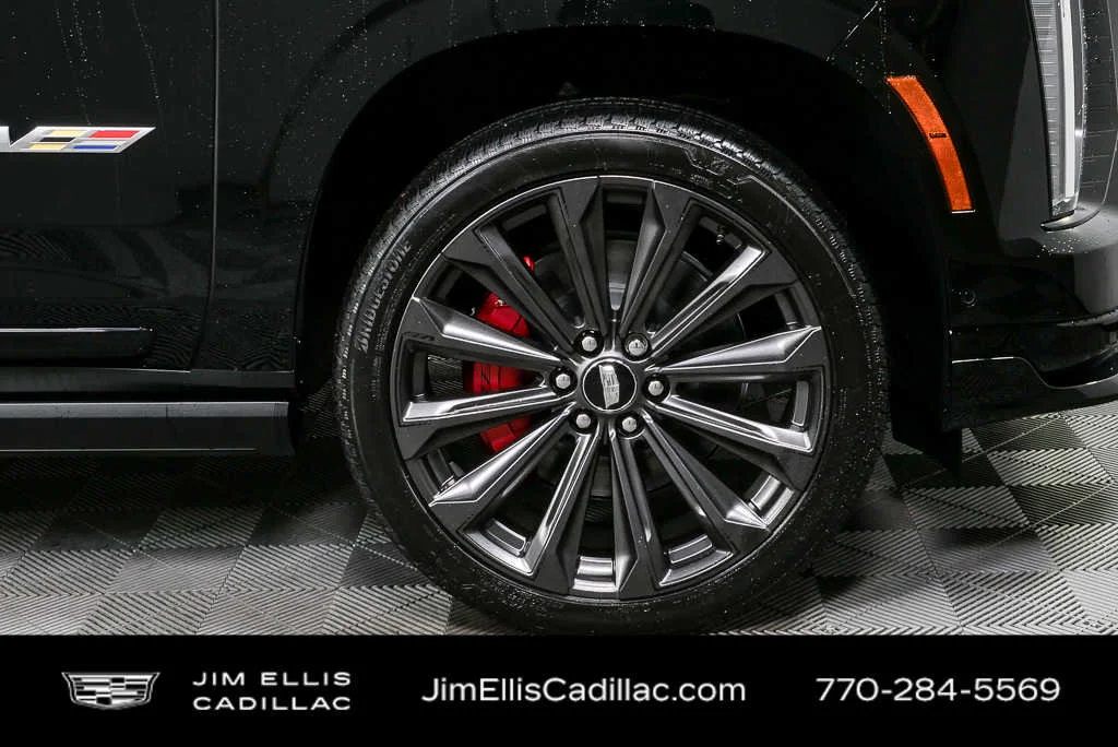 Used 2026 Cadillac Escalade V w/ LPO, Floor Liner Package AWD/4WD image 39