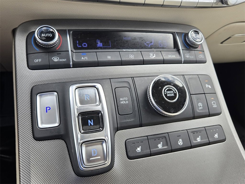 Used 2020 Hyundai Palisade Limited image 19