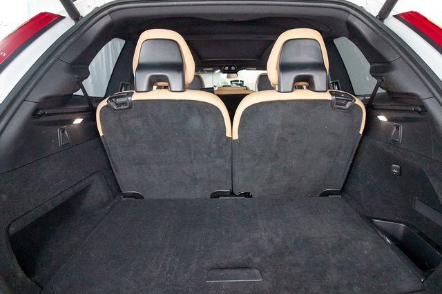 Certified 2023 Volvo XC90 B6 Ultimate w/ Protection Package Premier image 30