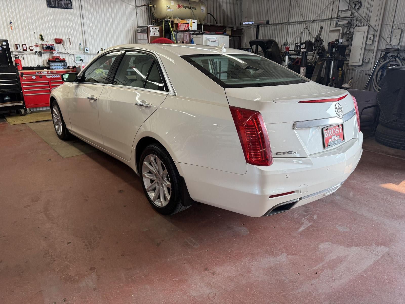 Used 2014 Cadillac CTS Luxury AWD/4WD image 4