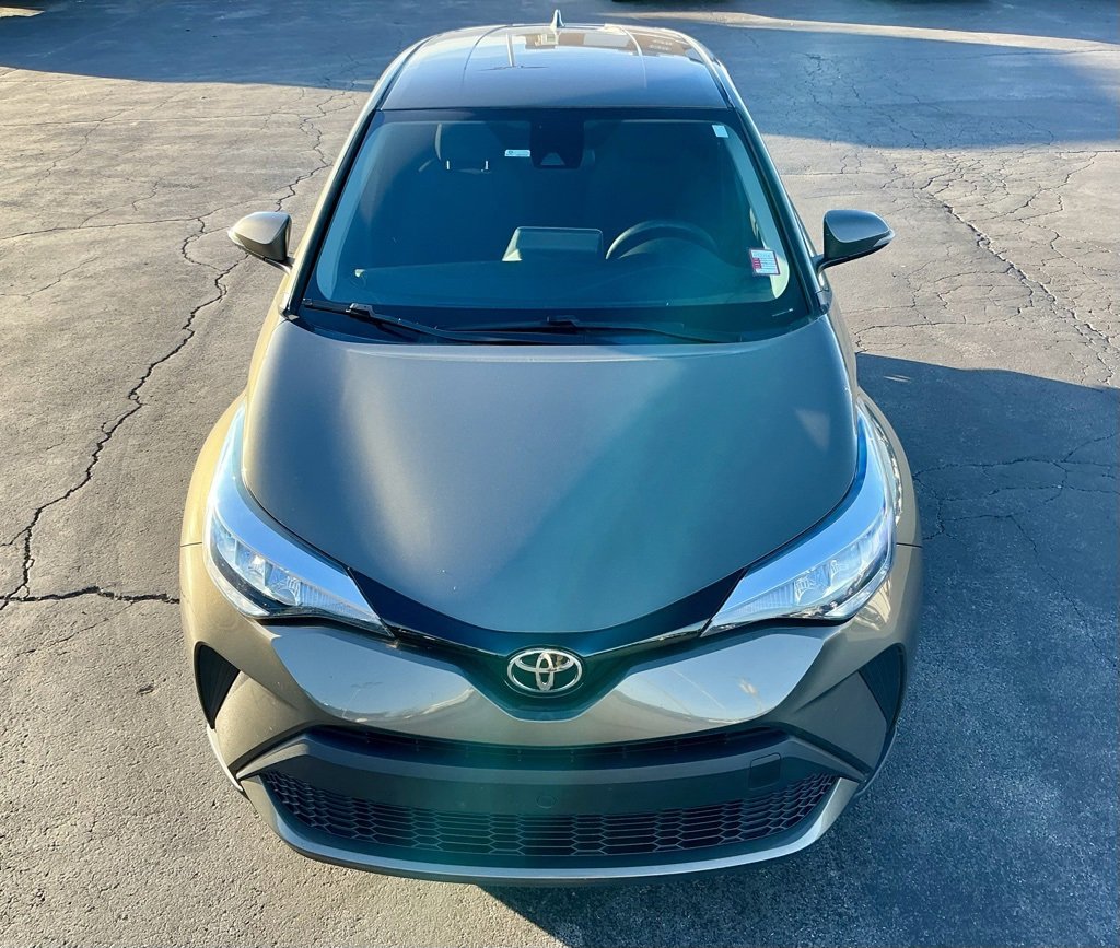 Used 2021 Toyota C-HR LE image 11