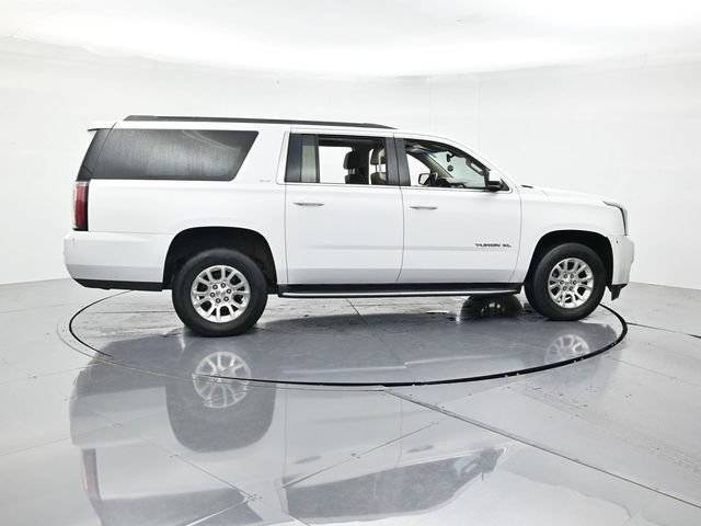 Used 2019 GMC Yukon XL SLT RWD image 2