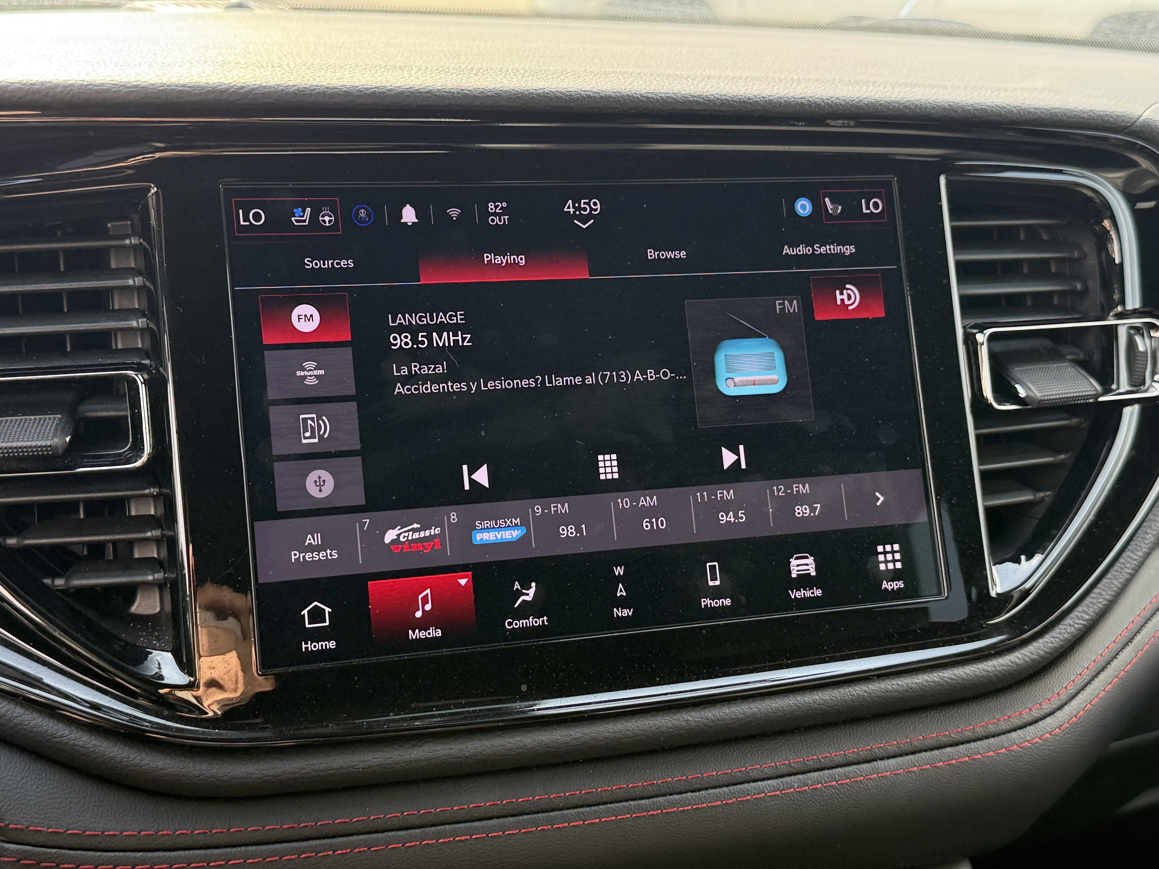 Used 2025 Dodge Durango GT image 23