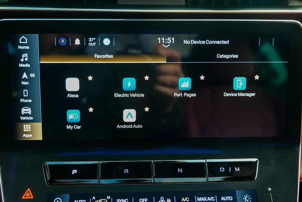 Certified 2023 Maserati Grecale Modena image 58