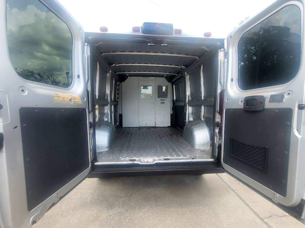 Used 2017 RAM ProMaster 1500 w/ Interior Convenience Group FWD image 30
