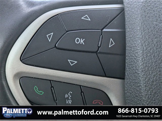 Used 2017 Jeep Grand Cherokee Limited w/ Luxury Group II image 24