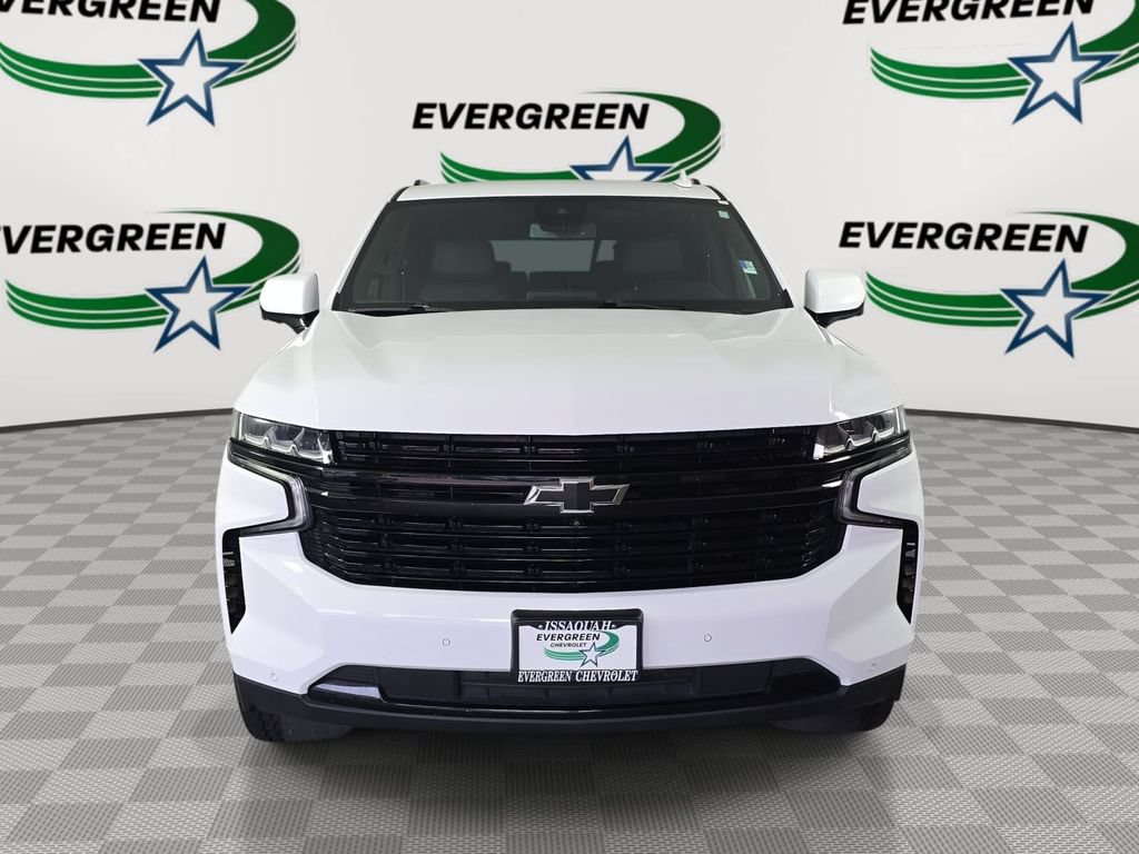 Used 2023 Chevrolet Suburban RST w/ Luxury Package AWD/4WD image 2