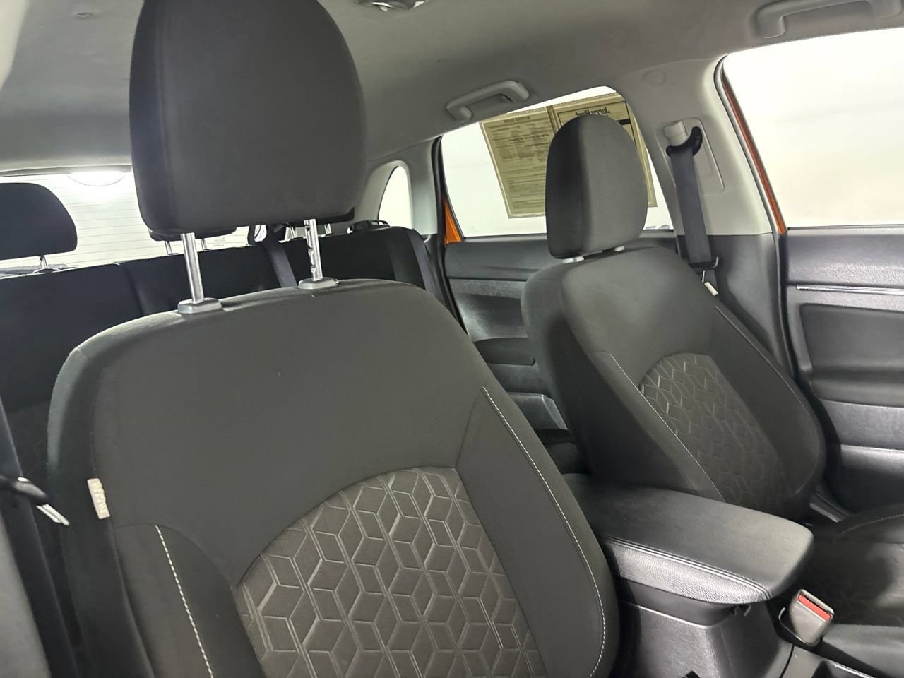 Used 2025 Mitsubishi Outlander Sport ES AWD/4WD image 28