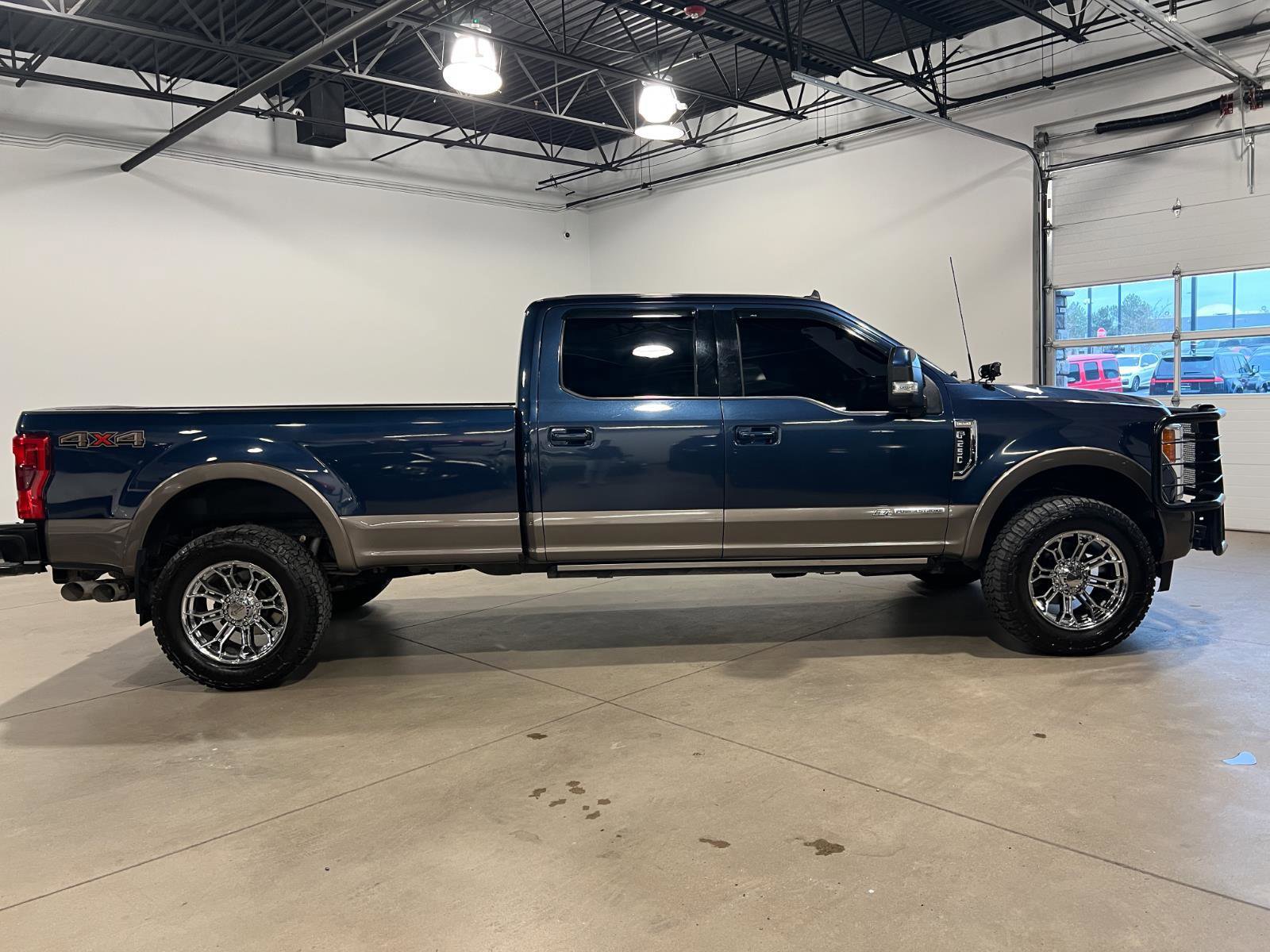 Used 2019 Ford F250 King Ranch w/ King Ranch Ultimate Package image 2
