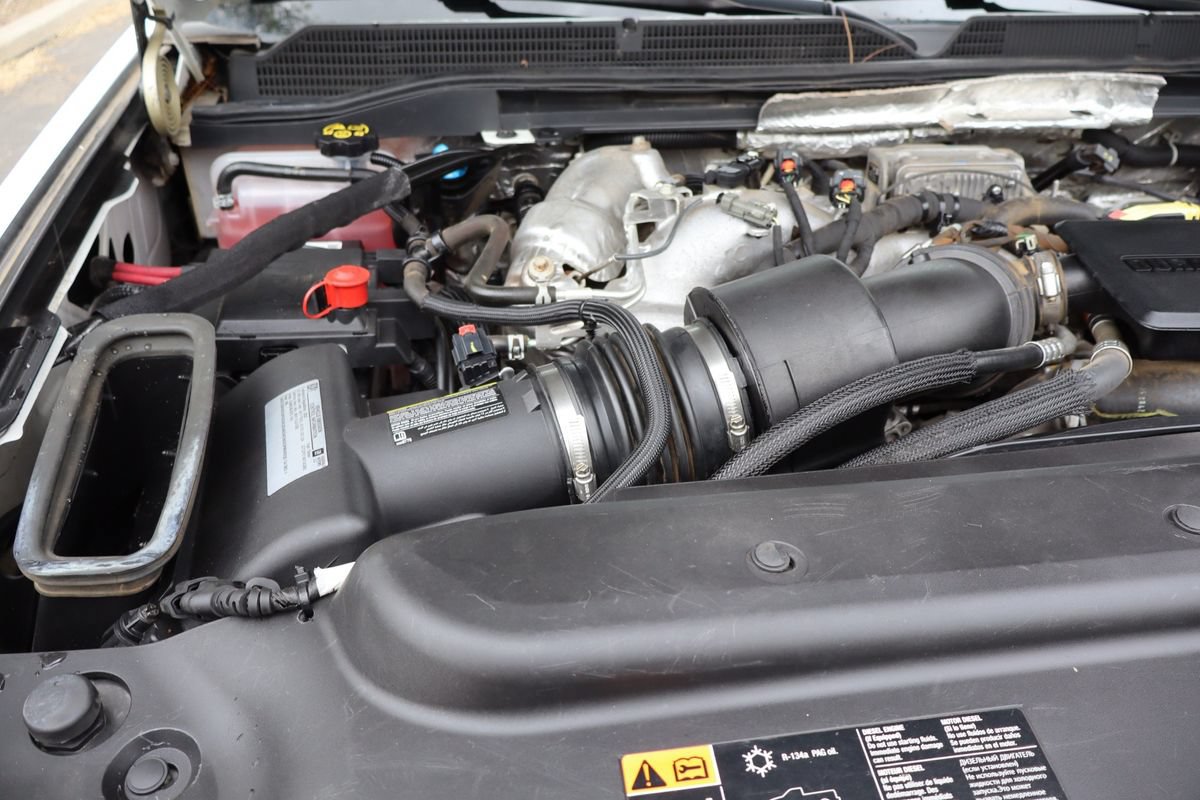 Used 2019 GMC Sierra 2500 SLE w/ Suspension Package, Off-Road AWD/4WD image 37