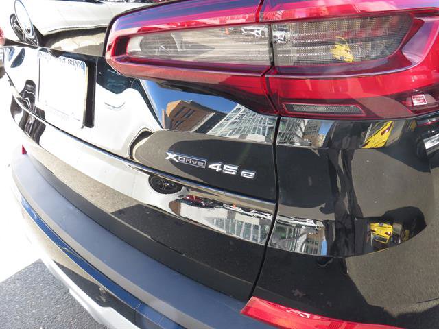Used 2023 BMW X5 xDrive45e w/ Luxury Seating Package image 34
