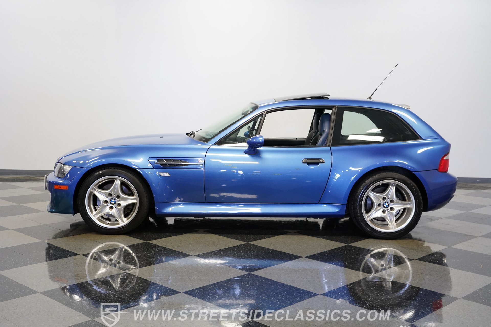 Used 2000 BMW M Coupe RWD image 2