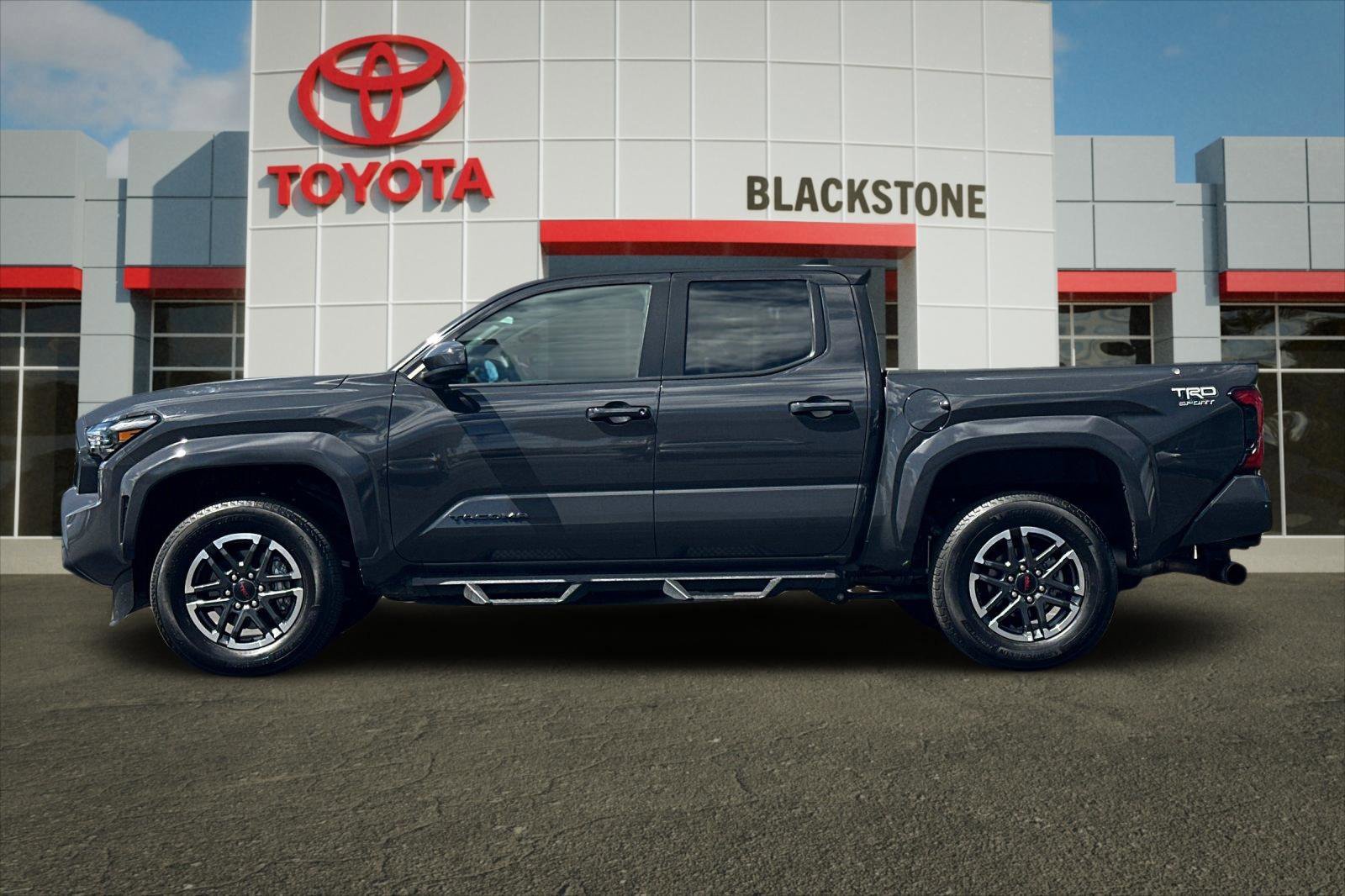 Certified 2025 Toyota Tacoma TRD Sport AWD/4WD image 6