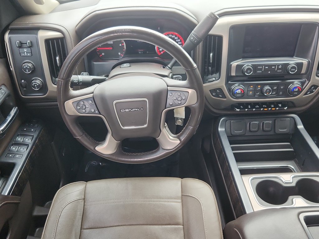 Used 2015 GMC Sierra 3500 Denali w/ Duramax Plus Package AWD/4WD image 10