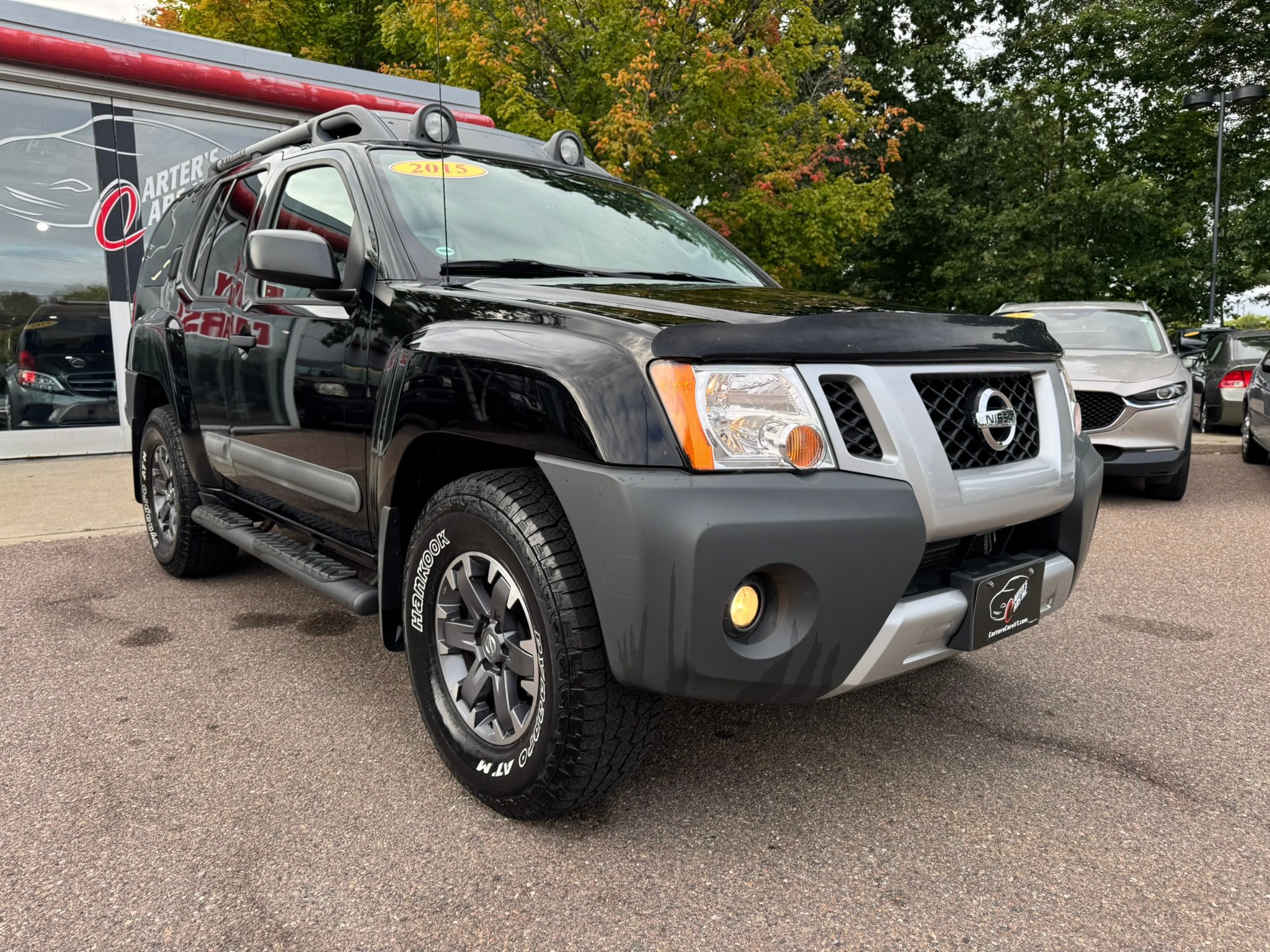 Used 2015 Nissan Xterra PRO-4X AWD/4WD image 2