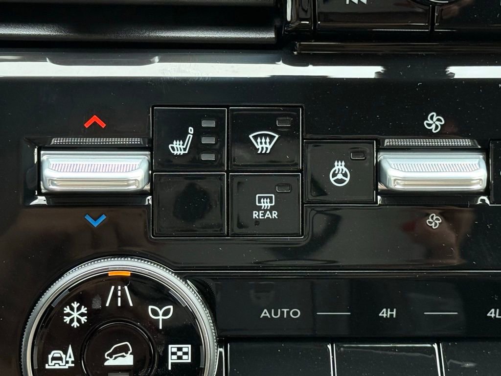 New 2026 Nissan Armada SL w/ Captain's Chari Seat Package image 36