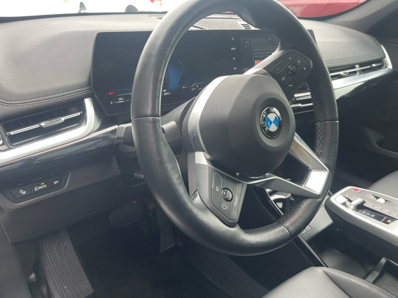 Used 2025 BMW X1 xDrive28i image 16