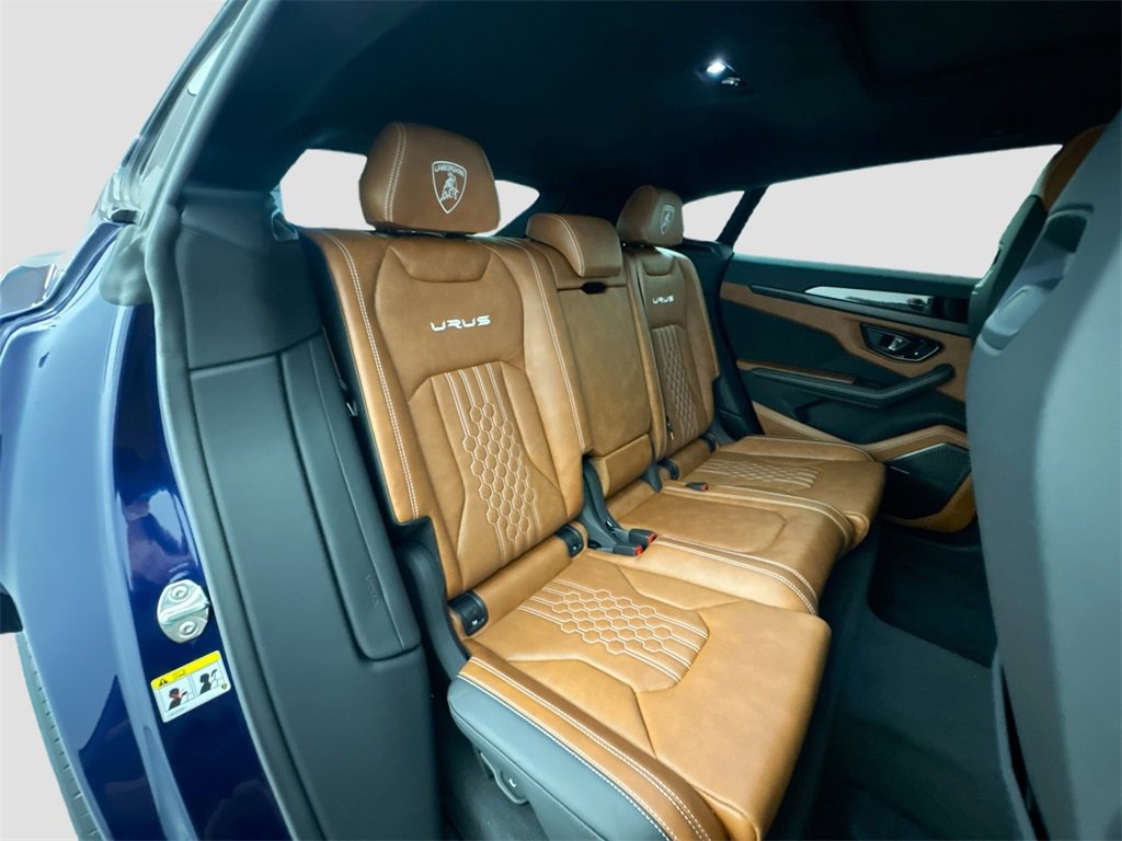 Used 2023 Lamborghini Urus S image 30