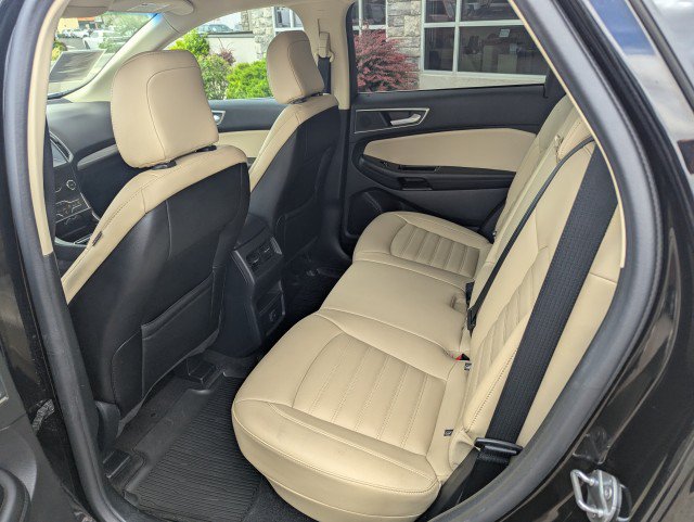Used 2020 Ford Edge SEL AWD/4WD image 24