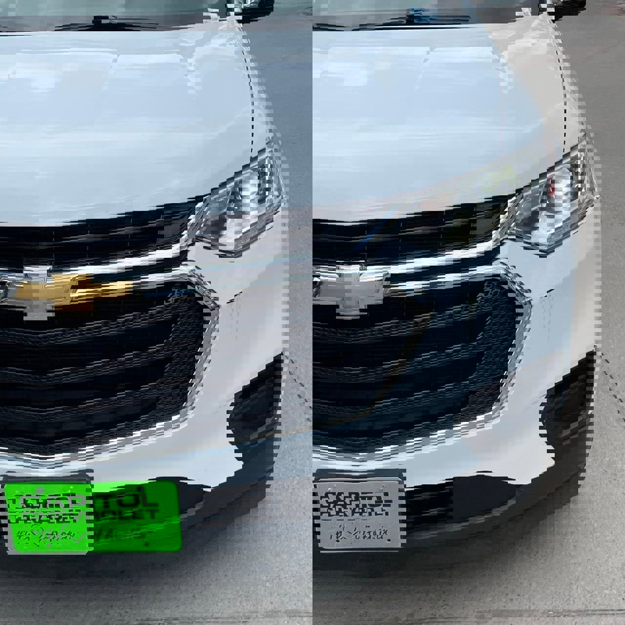Used 2020 Chevrolet Traverse LS image 7
