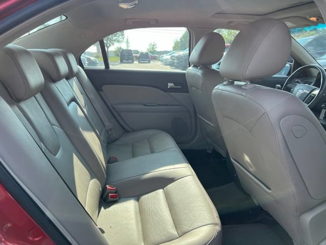 Used 2010 Ford Fusion SEL FWD image 13