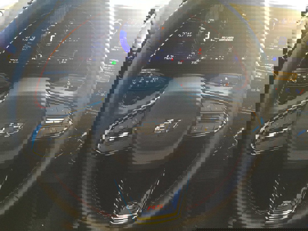 Used 2024 Chevrolet Blazer EV RS image 17