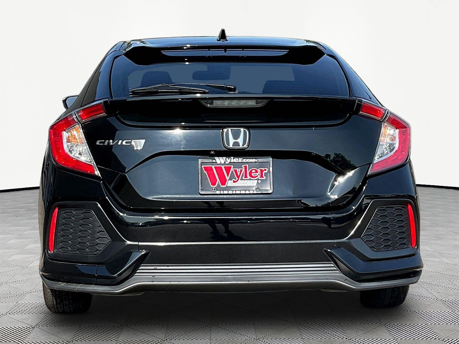 Used 2017 Honda Civic EX image 5