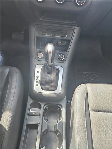 Used 2017 Volkswagen Tiguan S image 22