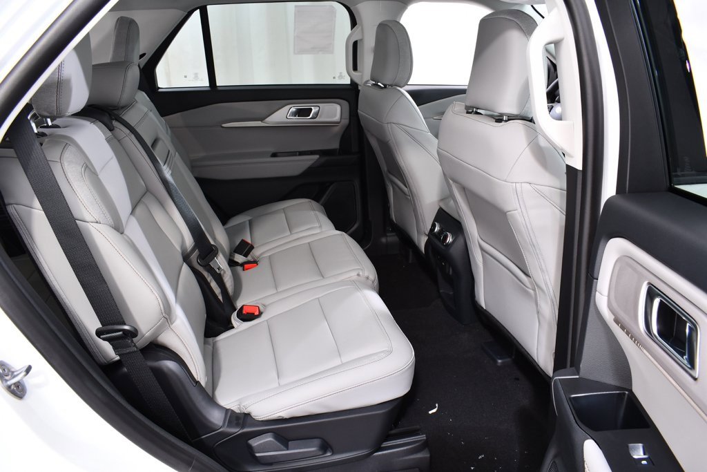 New 2025 Ford Explorer Active w/ Active Comfort Package image 19