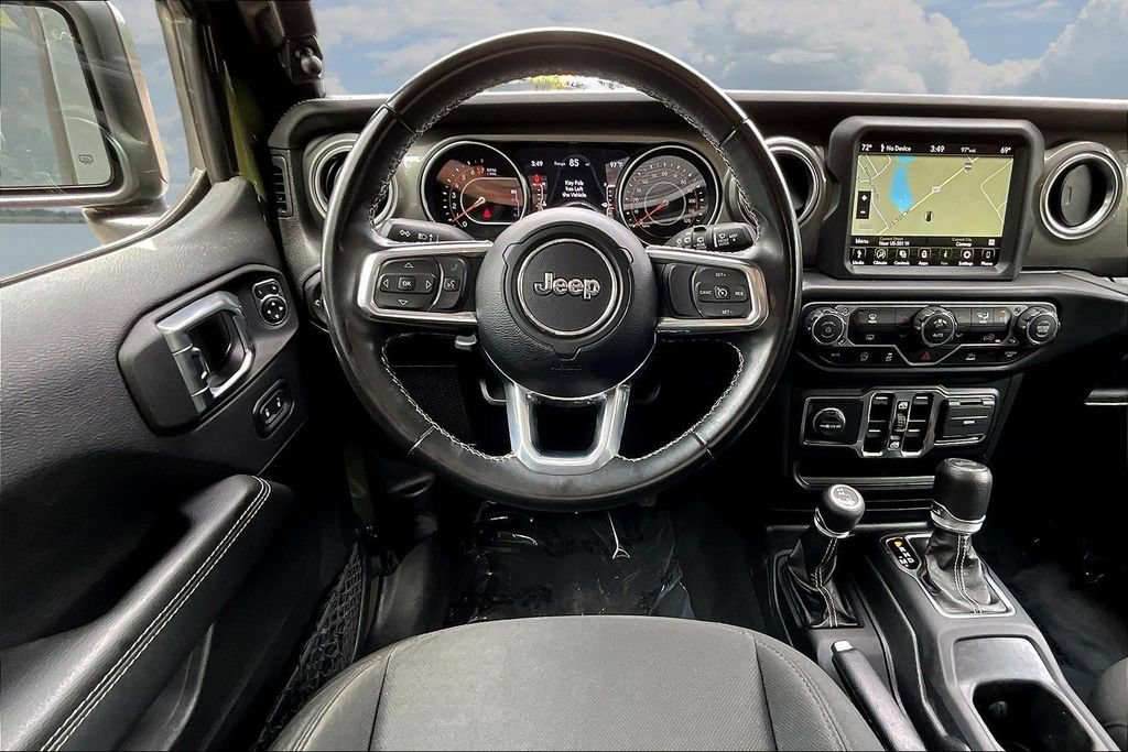 Used 2022 Jeep Wrangler Unlimited Sahara AWD/4WD image 10