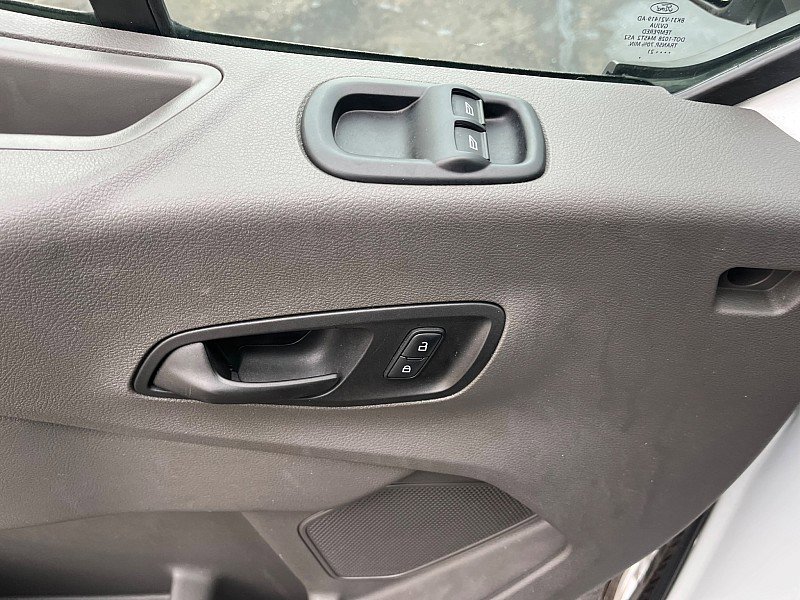 Used 2021 Ford Transit 350 XLT image 16