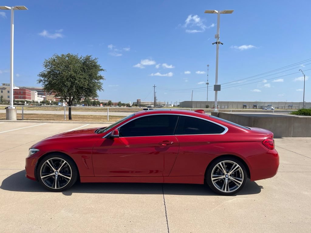 Used 2019 BMW 430i Coupe w/ Executive Package RWD image 2