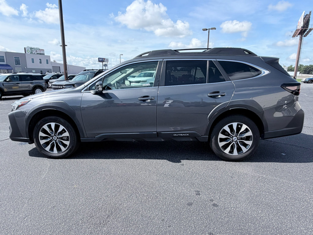Used 2024 Subaru Outback Limited AWD/4WD image 5