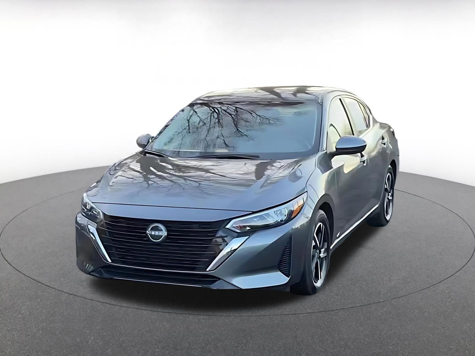 Used 2025 Nissan Sentra SV image 7