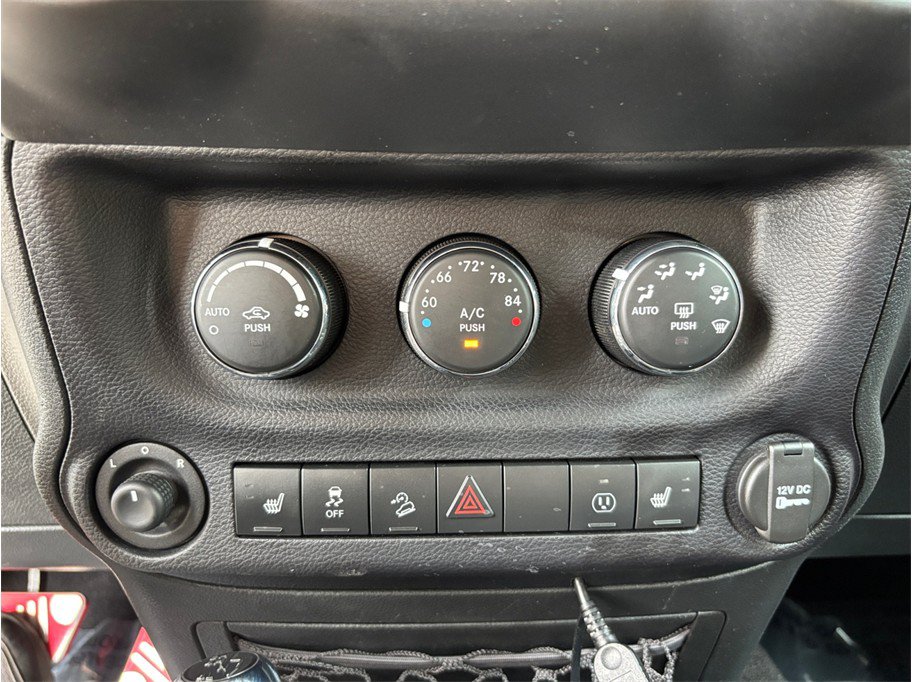 Used 2016 Jeep Wrangler Unlimited Rubicon Hard Rock AWD/4WD image 24