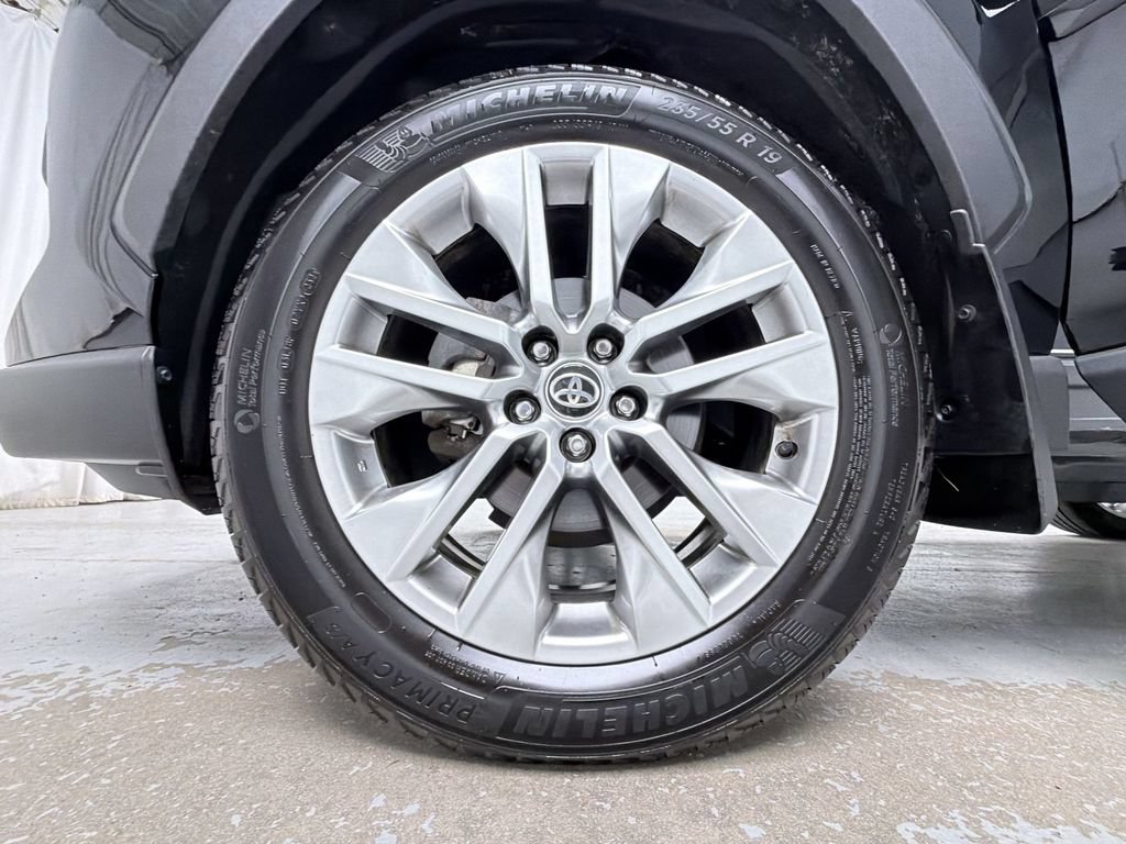 Certified 2024 Toyota RAV4 Limited w/ Advanced Technology Package AWD/4WD image 15