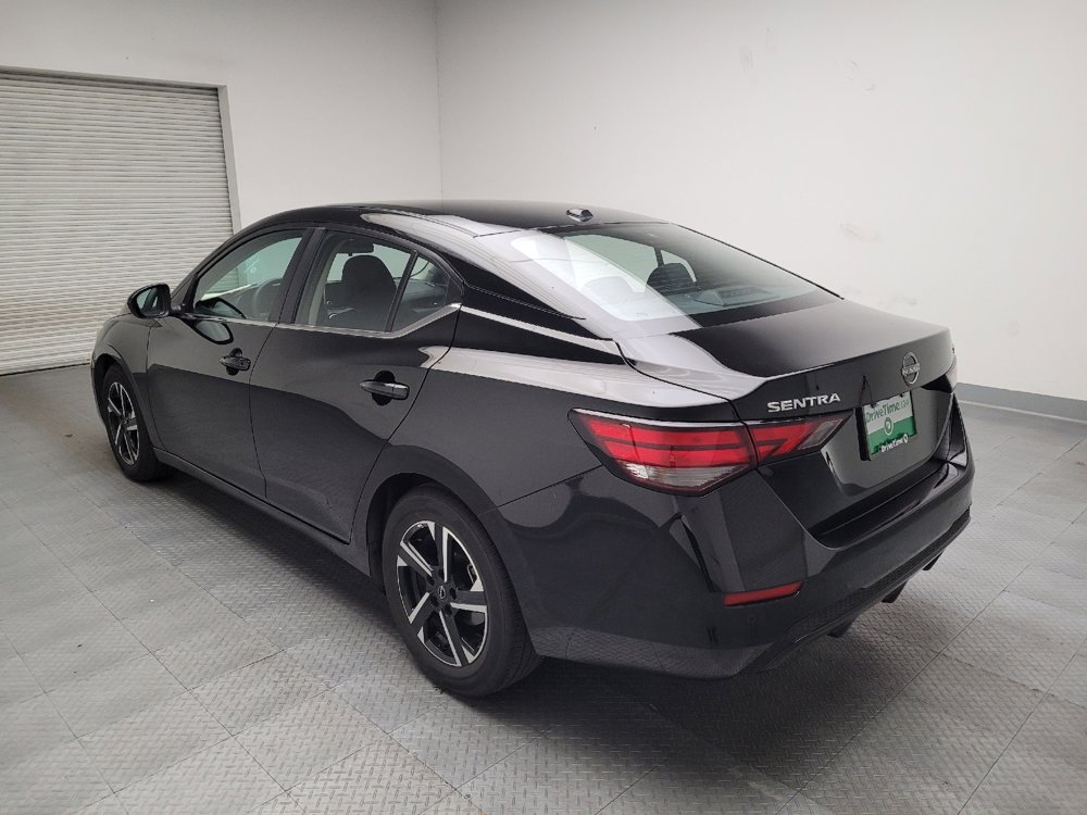 Used 2024 Nissan Sentra SV image 5