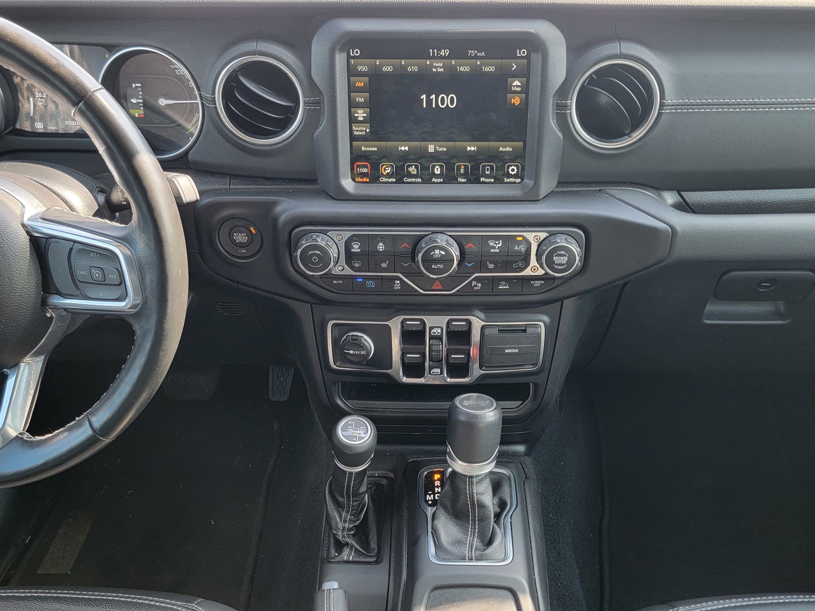 Certified 2022 Jeep Wrangler Unlimited Sahara w/ Cold Weather Group image 22