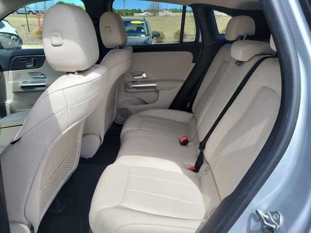 Used 2021 Mercedes-Benz GLA 250 image 12