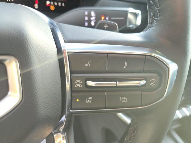 Certified 2025 GMC Acadia Elevation image 23