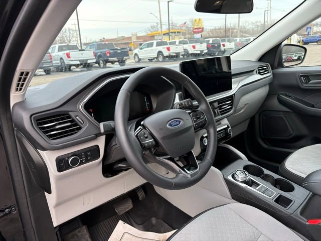 Used 2023 Ford Escape Active w/ Tech Pack #1 image 17