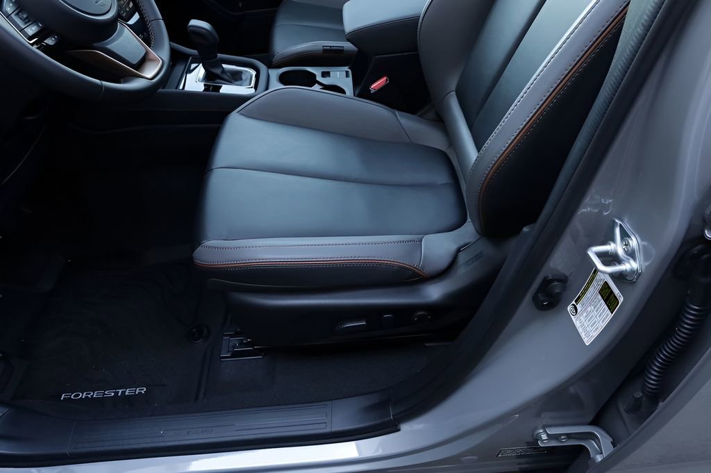 Used 2025 Subaru Forester Sport image 20