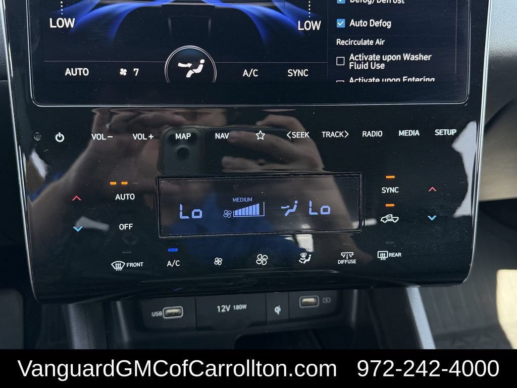 Used 2024 Hyundai Santa Cruz Night AWD/4WD image 23