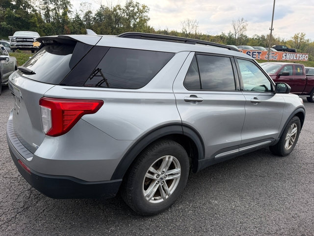 Used 2020 Ford Explorer XLT w/ Comfort Package AWD/4WD image 6