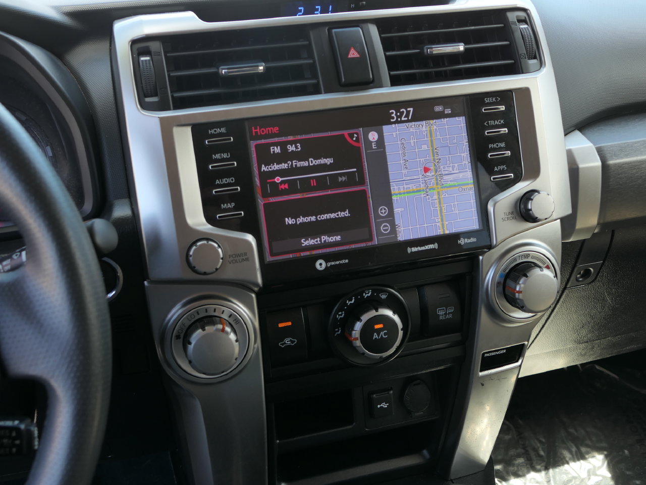 Used 2022 Toyota 4Runner SR5 Premium AWD/4WD image 17
