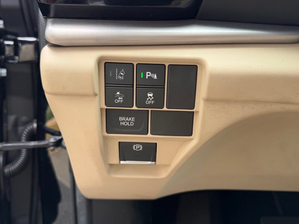 Used 2019 Acura RDX w/ Technology Package AWD/4WD image 29
